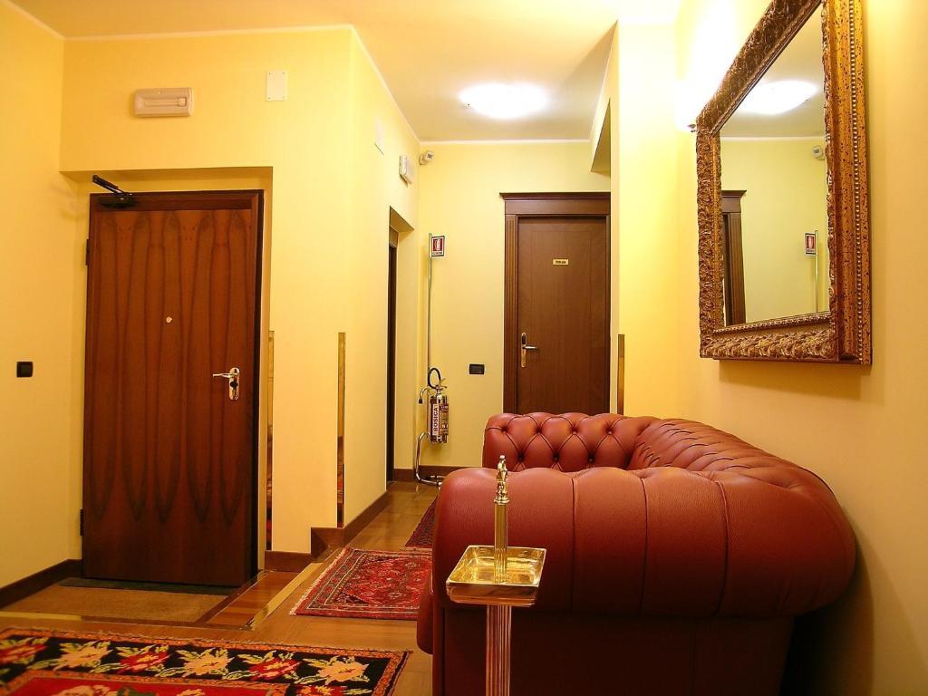 Relax Style House Central Rooms Pescara Exterior foto