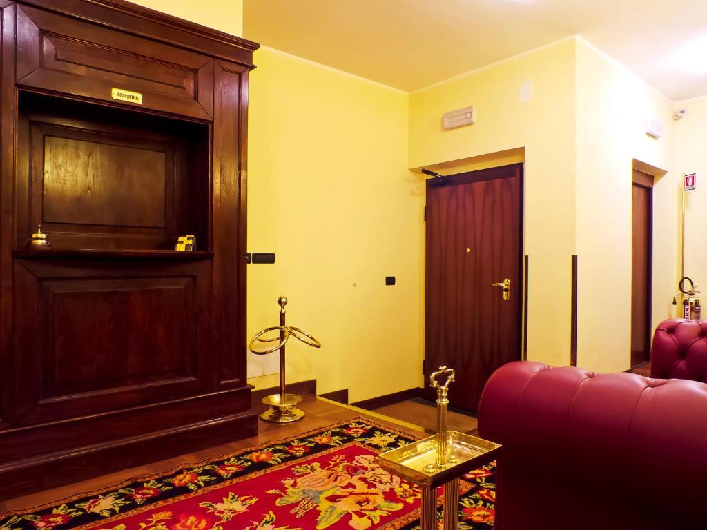 Relax Style House Central Rooms Pescara Exterior foto